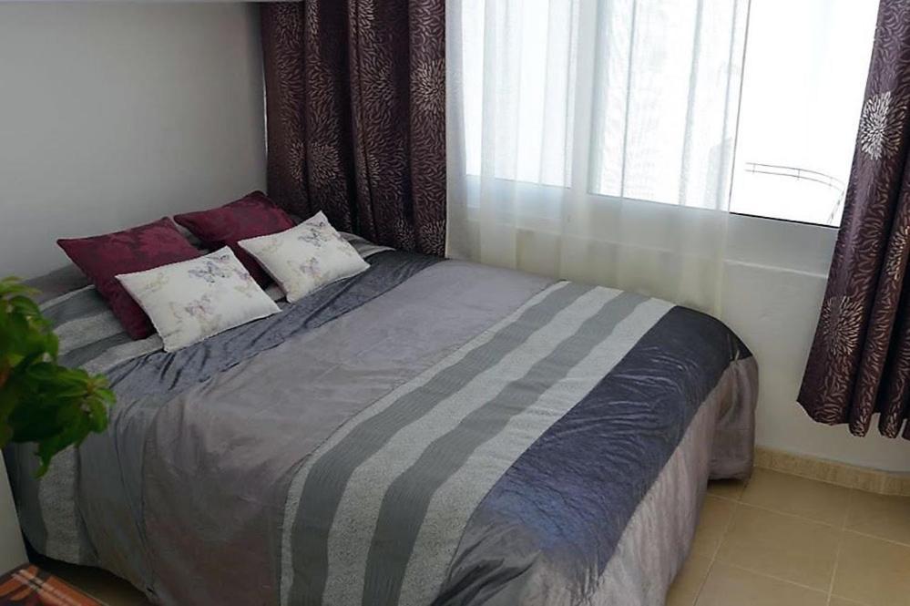 Apartamento Estepona Golf מראה חיצוני תמונה